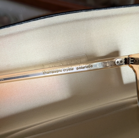 RAEN Arlo Polarized Champagne Crystal - Picture 3 of 5